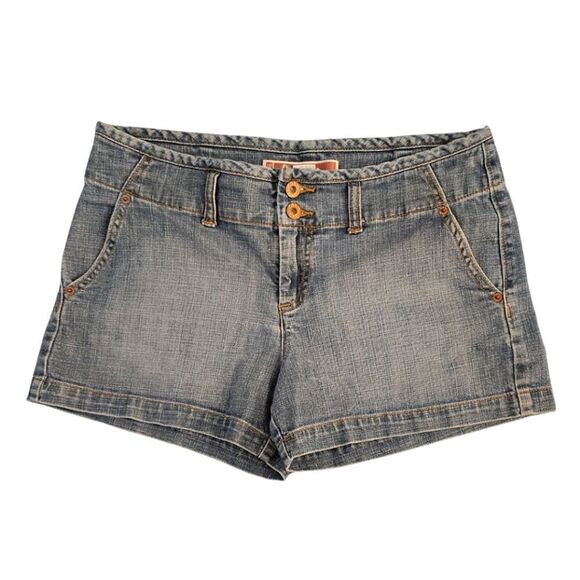 Y2K 2008 GAP Distressed Midwaist 3.5" Inseam Jean Shorts Size 10 - Picture 4 of 12